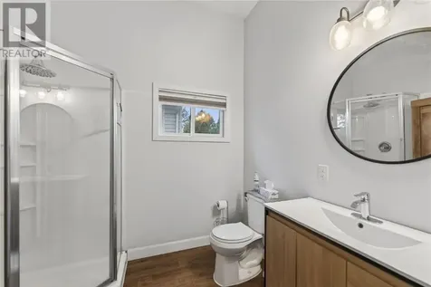 38 Laura Avenue Lively ON P3Y 1A4