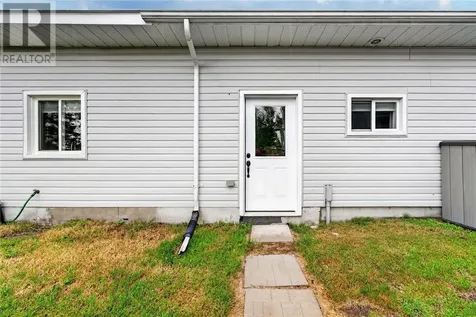 38 Laura Avenue Lively ON P3Y 1A4