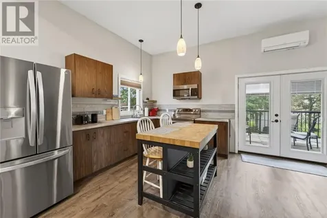 38 Laura Avenue Lively ON P3Y 1A4