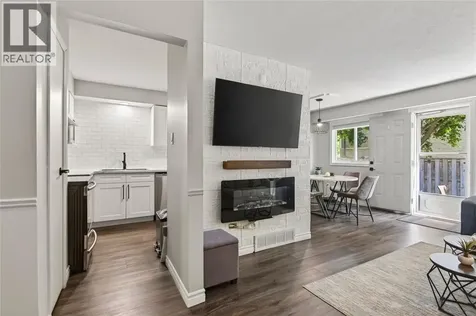 215 Trudeau Drive Sarnia ON N7S 4T5