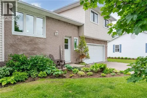 2069 Wendell Court Wellesley ON N0B 2T0