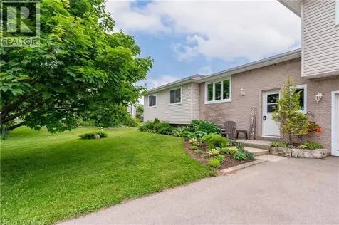 2069 Wendell Court Wellesley ON N0B 2T0