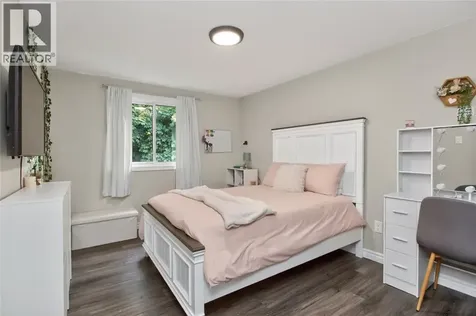 215 Trudeau Drive Sarnia ON N7S 4T5