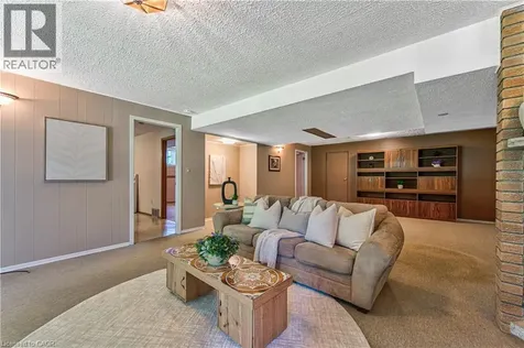 598 Glen Forrest Boulevard Waterloo ON N2L 4J8