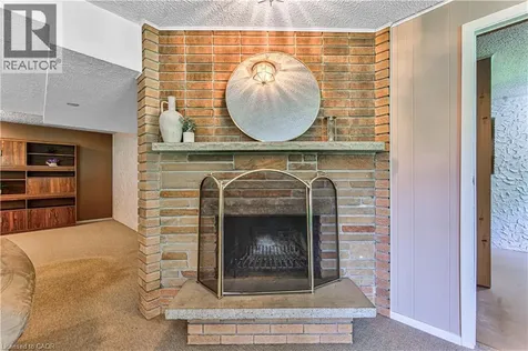 598 Glen Forrest Boulevard Waterloo ON N2L 4J8