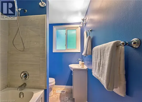 598 Glen Forrest Boulevard Waterloo ON N2L 4J8