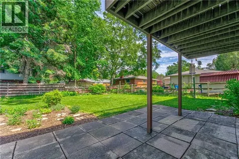 598 Glen Forrest Boulevard Waterloo ON N2L 4J8