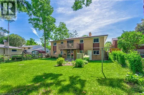 598 Glen Forrest Boulevard Waterloo ON N2L 4J8