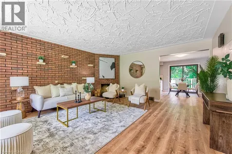 598 Glen Forrest Boulevard Waterloo ON N2L 4J8