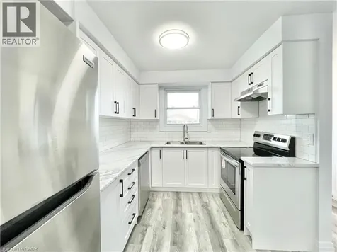 76 Marc Boulevard Welland ON L3B 5V1
