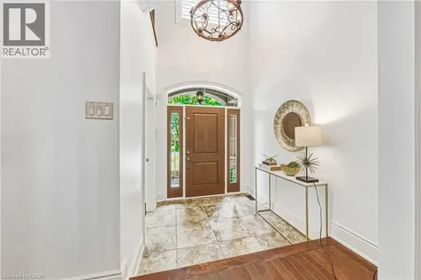 1047 St Matthew's Avenue Burlington ON L7T 2J3