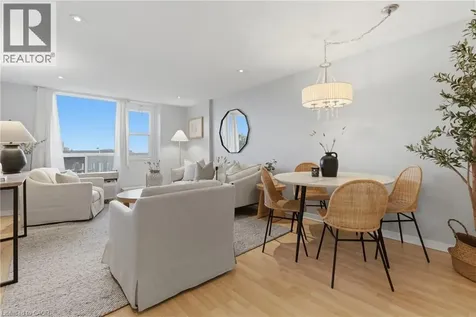 6720 Glen Erin Drive Mississauga ON L5N 3K8