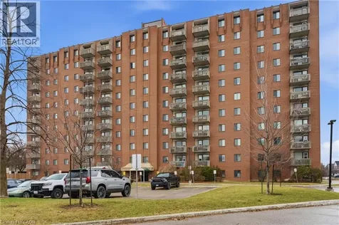 6720 Glen Erin Drive Mississauga ON L5N 3K8
