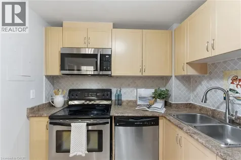 6720 Glen Erin Drive Mississauga ON L5N 3K8