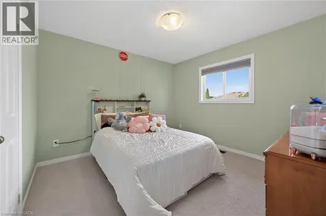11 Stuart Street Caledonia ON N3W 2L3