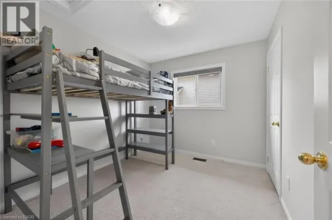 11 Stuart Street Caledonia ON N3W 2L3