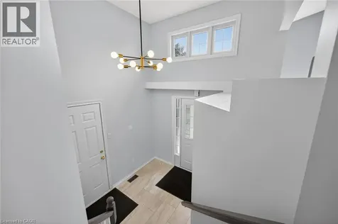 11 Stuart Street Caledonia ON N3W 2L3