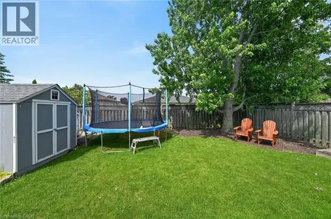 11 Stuart Street Caledonia ON N3W 2L3