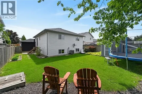 11 Stuart Street Caledonia ON N3W 2L3