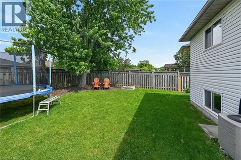 11 Stuart Street Caledonia ON N3W 2L3