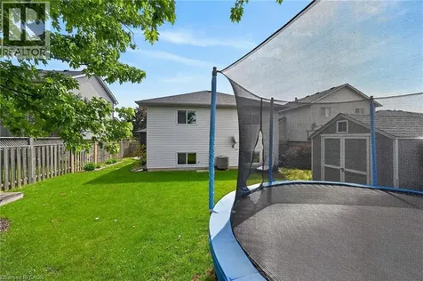 11 Stuart Street Caledonia ON N3W 2L3