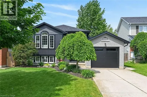 11 Stuart Street Caledonia ON N3W 2L3