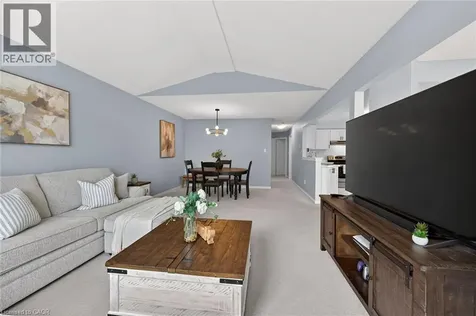 11 Stuart Street Caledonia ON N3W 2L3