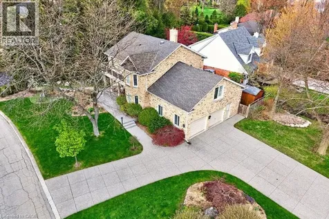 89 Stonegate Drive Ancaster ON L9G 3P4