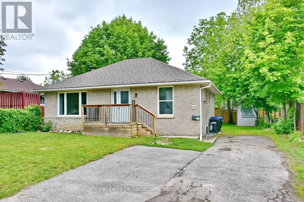 638 Oak Street Collingwood ON L9Y 2Z8