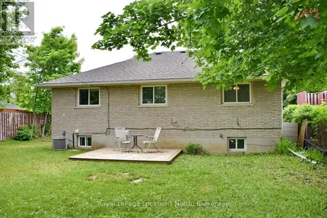 638 Oak Street Collingwood ON L9Y 2Z8