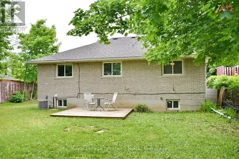 638 Oak Street Collingwood ON L9Y 2Z8