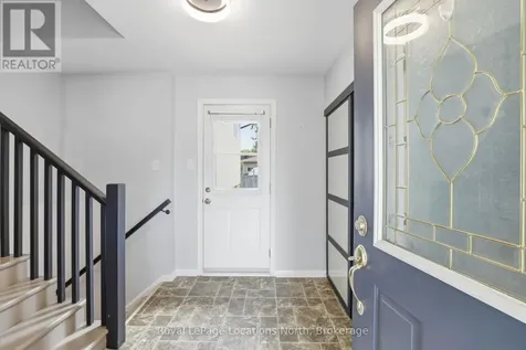 30 Courtice Crescent Collingwood ON L9Y 4G1