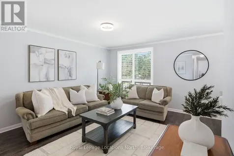 30 Courtice Crescent Collingwood ON L9Y 4G1