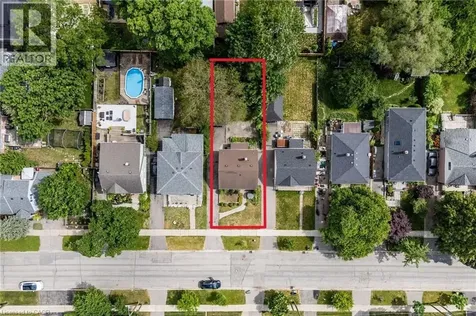 7 Putney Road Toronto ON M8W 2K6