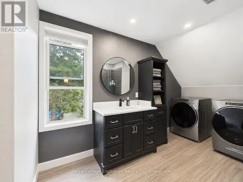 38 Whitechurch Street Huron-kinloss ON N0G 2W0