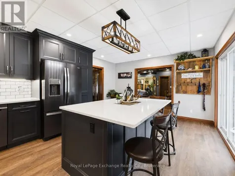 38 Whitechurch Street Huron-kinloss ON N0G 2W0