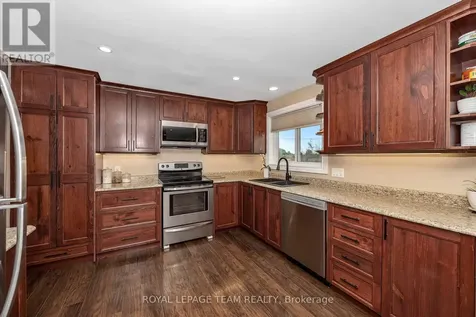 3217 Woodkilton Road Ottawa ON K0A 1T0
