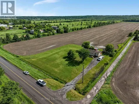 3217 Woodkilton Road Ottawa ON K0A 1T0