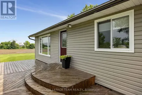 3217 Woodkilton Road Ottawa ON K0A 1T0