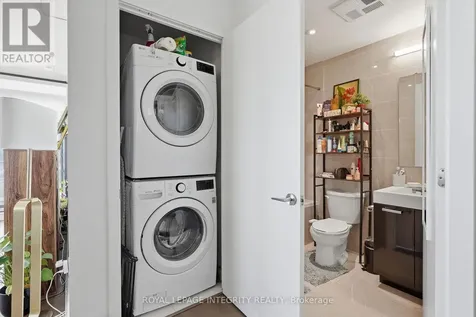 203 Catherine Street Ottawa ON K2P 1J5