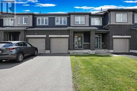 44 Gardenpost Terrace Ottawa ON K4A 1G8