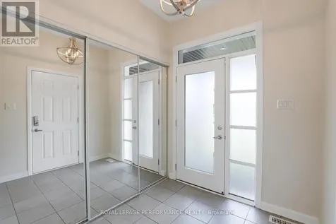 44 Gardenpost Terrace Ottawa ON K4A 1G8