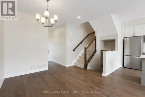 44 Gardenpost Terrace Ottawa ON K4A 1G8
