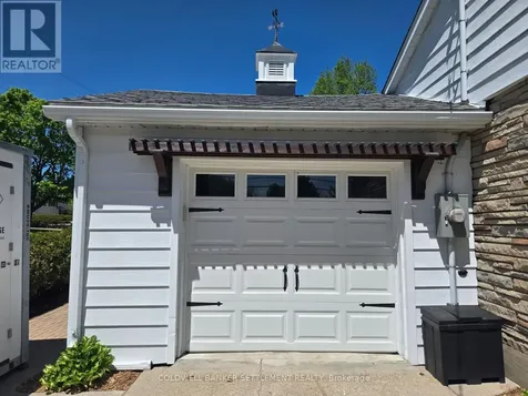 22 Broadview Avenue West Smiths Falls ON K7A 4K9