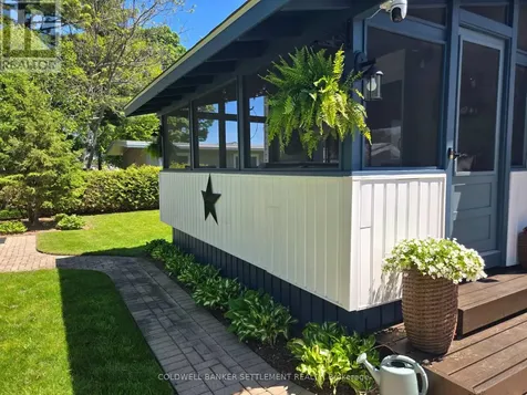 22 Broadview Avenue West Smiths Falls ON K7A 4K9