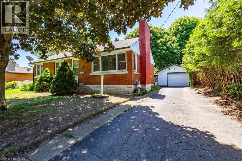 6 Richard Avenue Simcoe ON N3Y 3J2