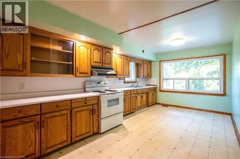 6 Richard Avenue Simcoe ON N3Y 3J2