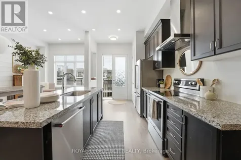 1202 Wellington Street East Aurora ON L4G 2C9
