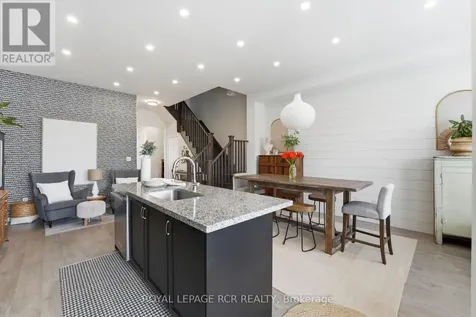 1202 Wellington Street East Aurora ON L4G 2C9