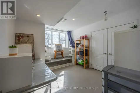 909 James Street Norfolk ON N4B 2E3